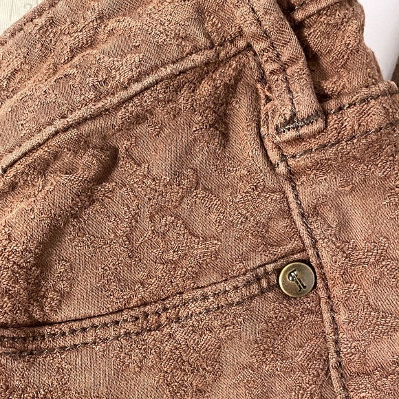 Pilcro and the Letterpress Serif Size 28 Anthropologie Textured Pants - Picture 7 of 13